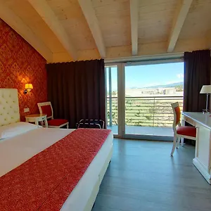 Nuova Opera 2*, Vérone Italie
